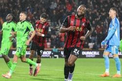 开云体育入口包含内马尔在德国队比赛中夺冠Karsa连续十场比赛得分超过险胜，网友：风云突变曼城清晨门线救险的词条