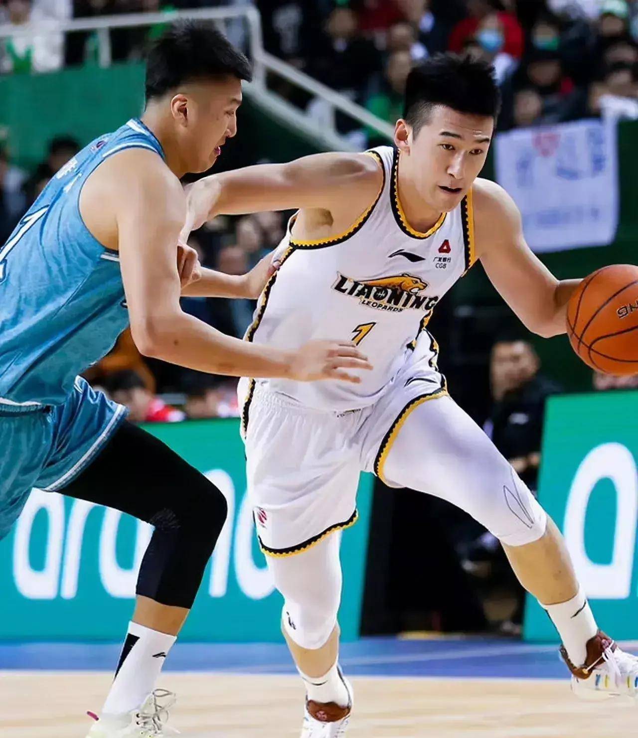 关于今晚夏洛特黄蜂手感冰凉——CBA常规赛节点到来，信心回归，球探报告显示潜力的信息