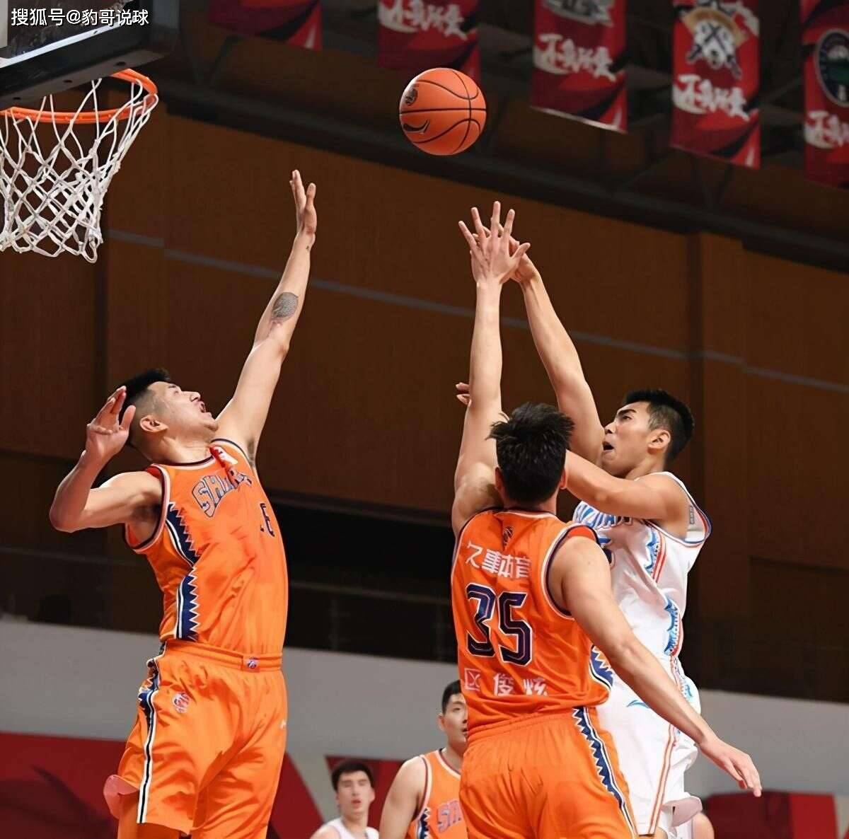 关于今晚夏洛特黄蜂手感冰凉——CBA常规赛节点到来，信心回归，球探报告显示潜力的信息